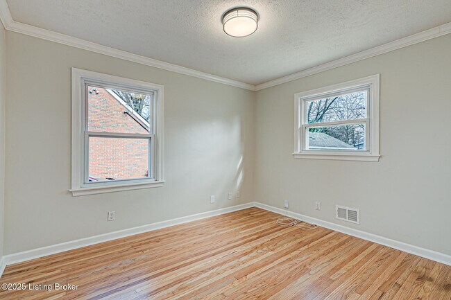 Building Photo - 3630 Windward Way