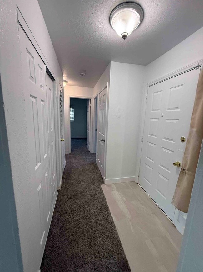 Building Photo - 8620 Tiogawoods Dr