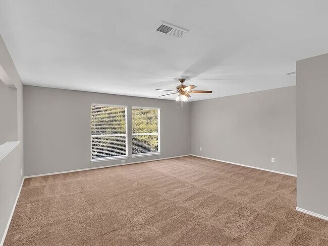 Building Photo - 4729 Woodhaven Ln, Haltom City, TX 76137