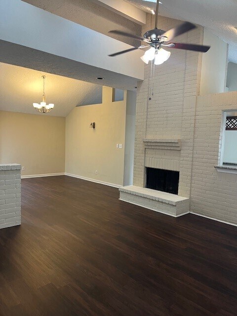 Building Photo - 2015 Echo Ridge