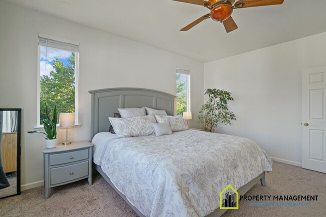 Building Photo - Charming 3-4 Bedroom Home with Top-Rated S...