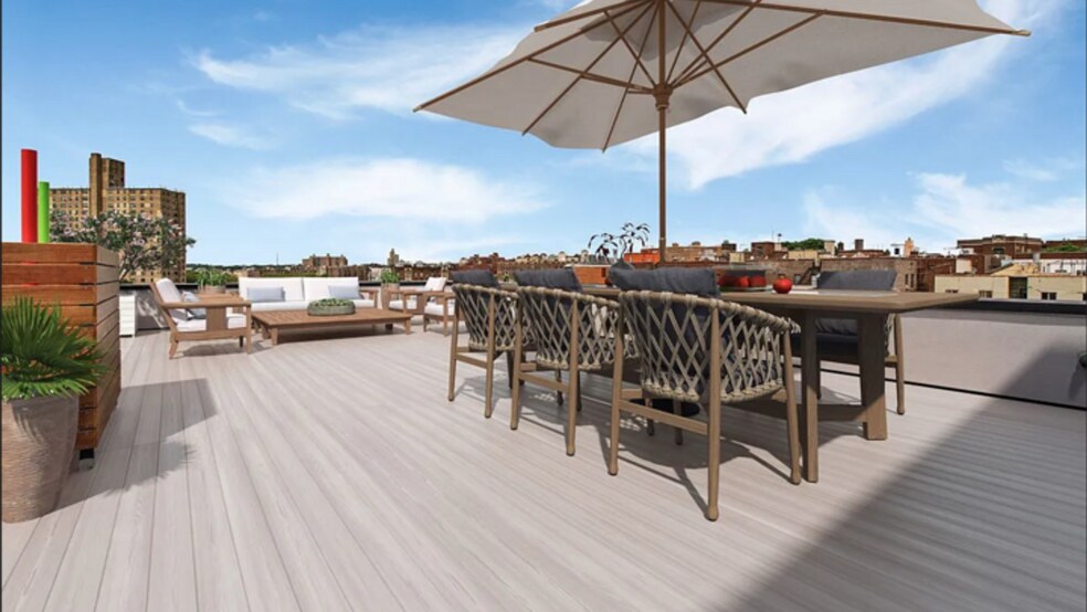 Building Photo - 824 E New York Ave