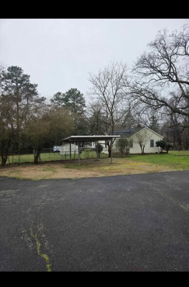 Building Photo - 1501 Griffith Rd