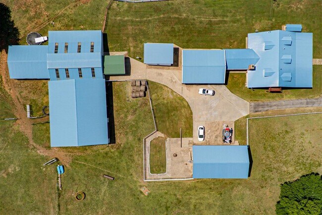 Building Photo - 104444 S 3520 Rd