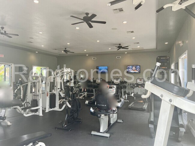 Building Photo - 2119 Palo Alto Dr