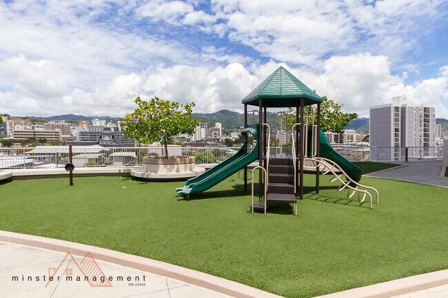 Building Photo - 1288 Kapiolani Blvd