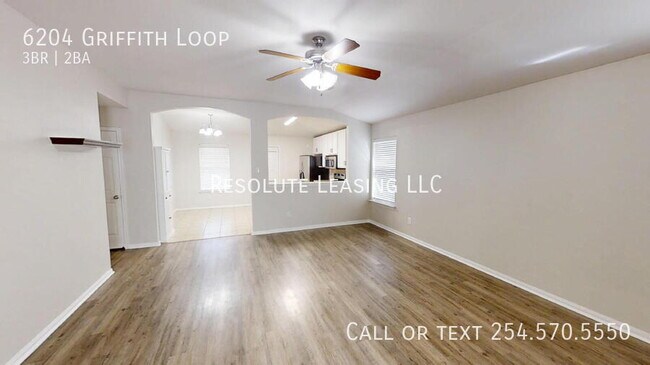 Building Photo - 6204 Griffith Loop