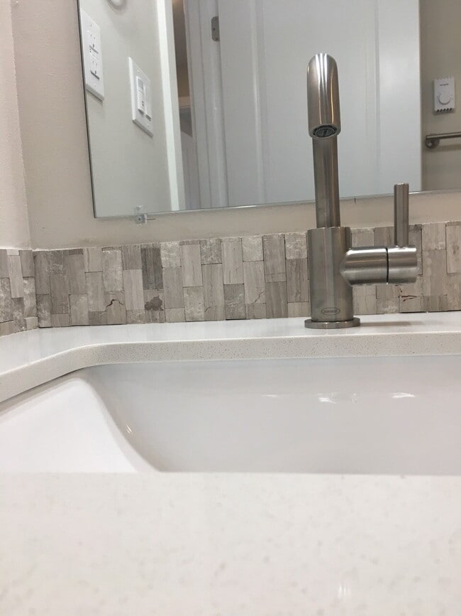 Building Photo - 8516 Washington Blvd SW