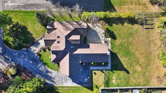 Building Photo - 45 Evergreen Ave