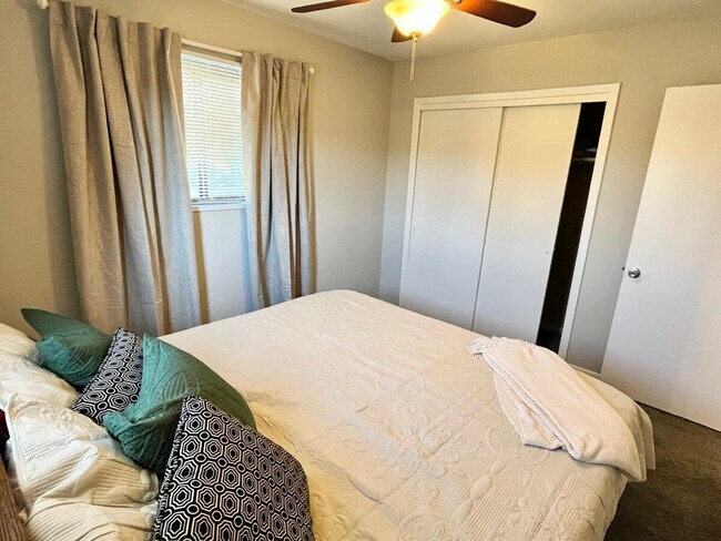 Building Photo - 4305 NW 56th St