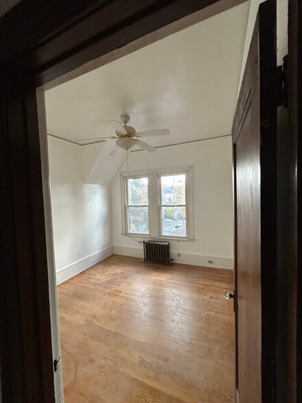 Building Photo - 1814 Olive St