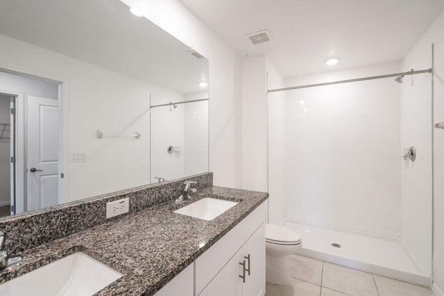 Building Photo - 2182 Azure Vw Wy