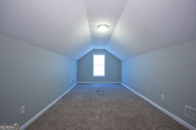 Building Photo - 350 Windermere Dr