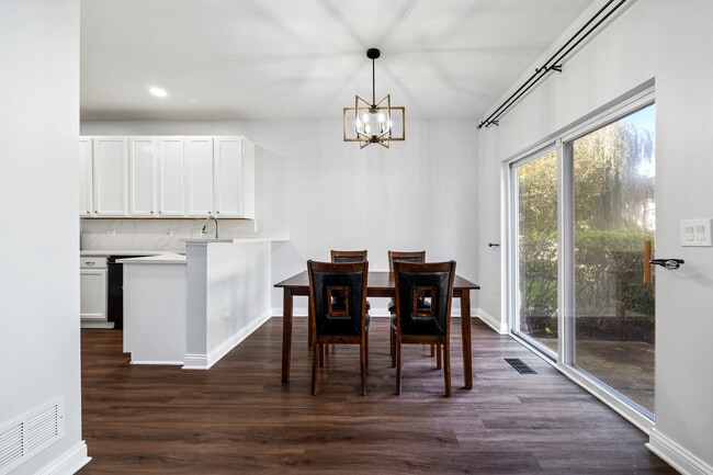 Building Photo - 17578 Gilbert Dr