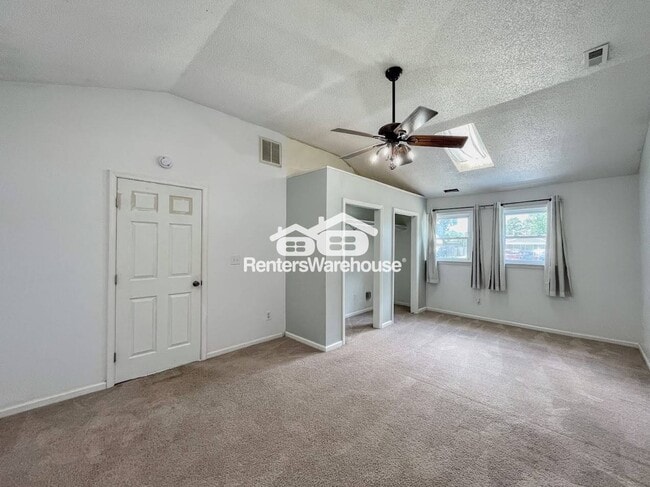 Building Photo - 4945 Paine Ln