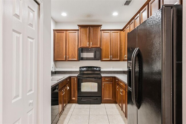 Building Photo - 1442 Travertine Terrace