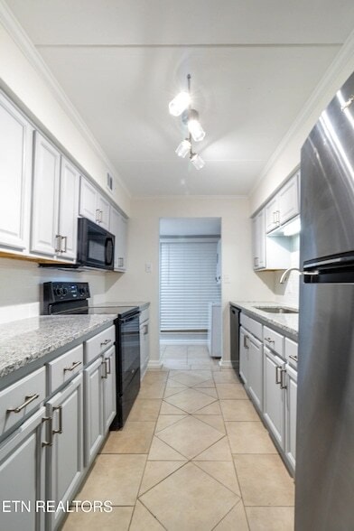 Building Photo - 454 Berlin Dr