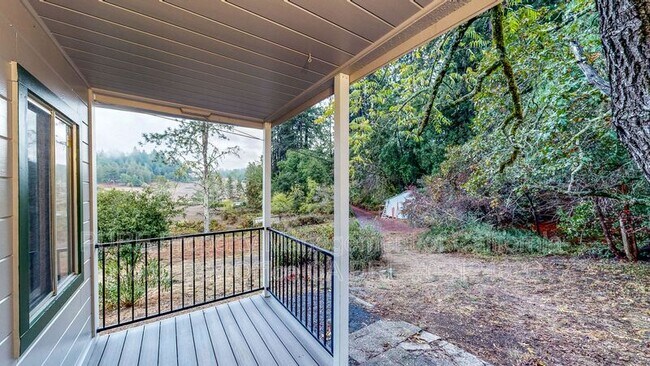 Building Photo - 3221 Acreage Ln