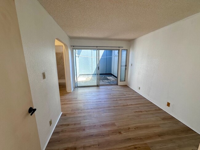 Building Photo - For Rent - 94-1069 Mele St.