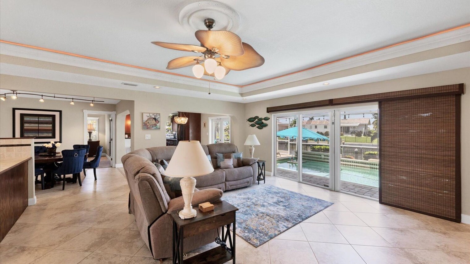 Building Photo - 945 Santa Brigida Ct