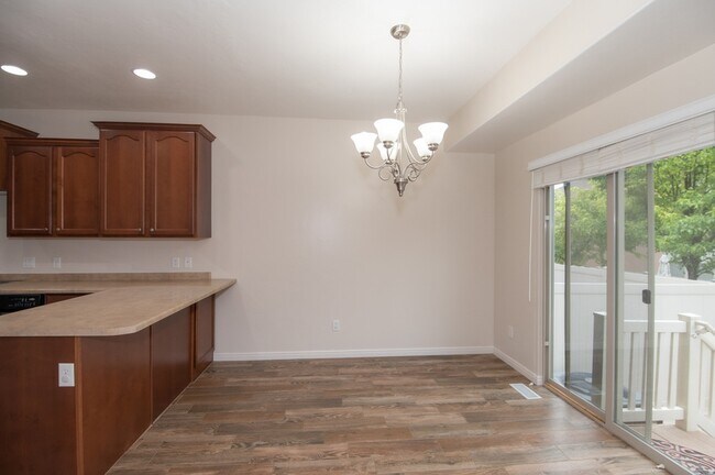 Building Photo - 3422 W Mount Cortina Way