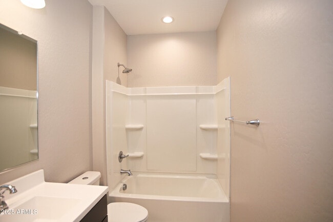 Building Photo - 13335 W Red Range Way