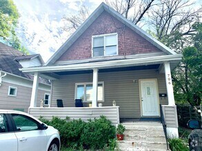 Building Photo - 3 bed/3bath home near NDSU