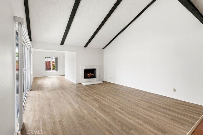 Building Photo - 24031 Olivera Dr