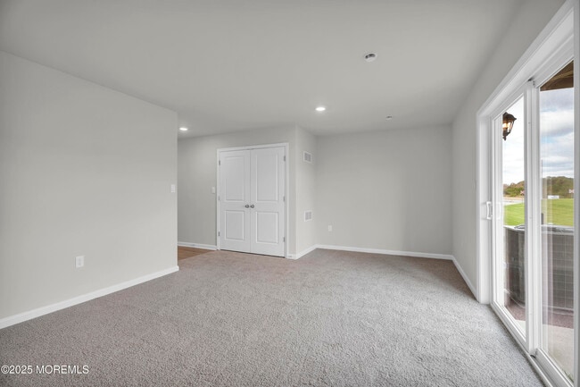 Building Photo - 216 Sandy Rdg Rd