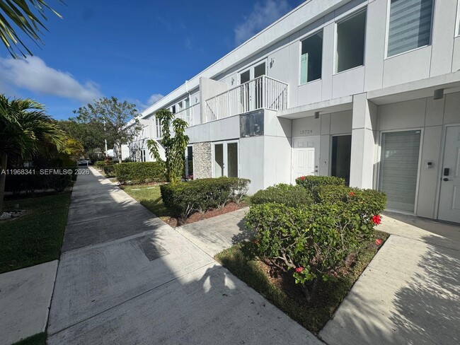 Building Photo - 13724 SW 259th St