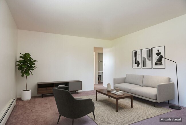 Building Photo - AVAILABLE NOW!!  UTILITIES INCLUDED! Bright 3BR Lakewood Apartment Steps from Light Rail