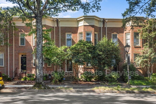 Primary Photo - 435 W Princess Anne Rd
