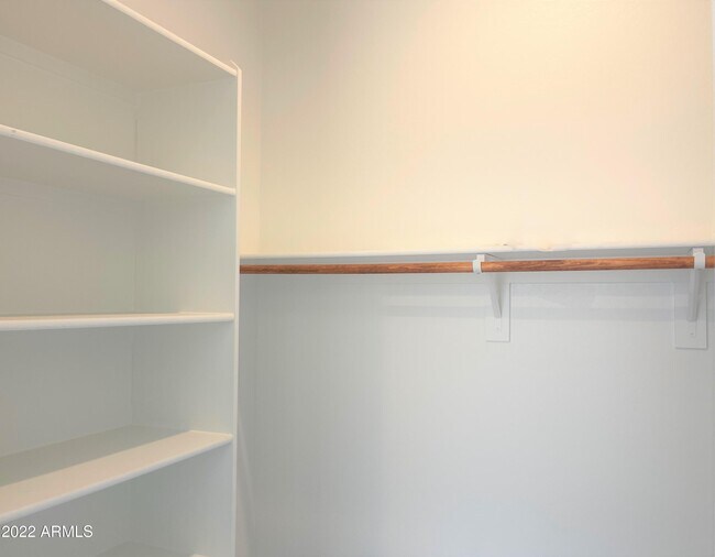 Building Photo - 4018 W la Mirada Dr