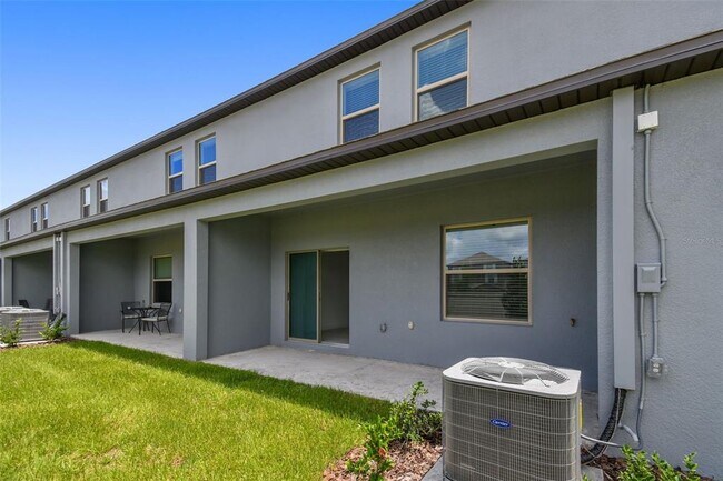 Building Photo - 9653 Ashworth Pl