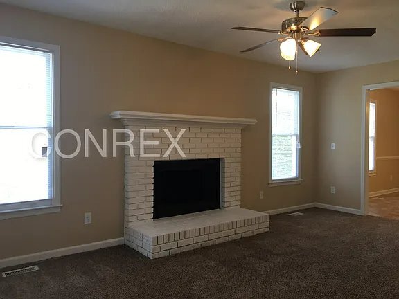 Building Photo - 38 Camp Creek Dr