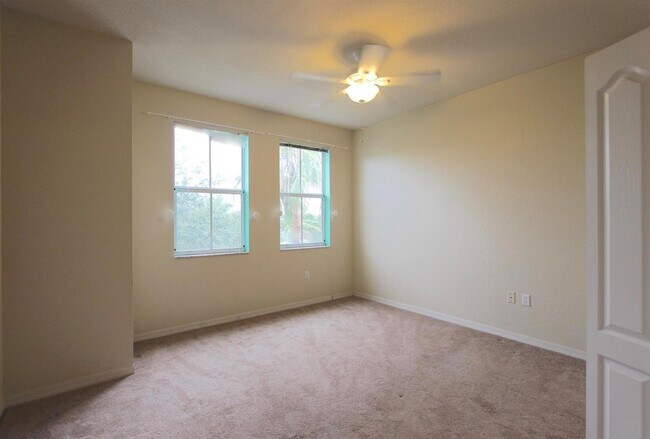 Building Photo - 11014 Legacy Dr