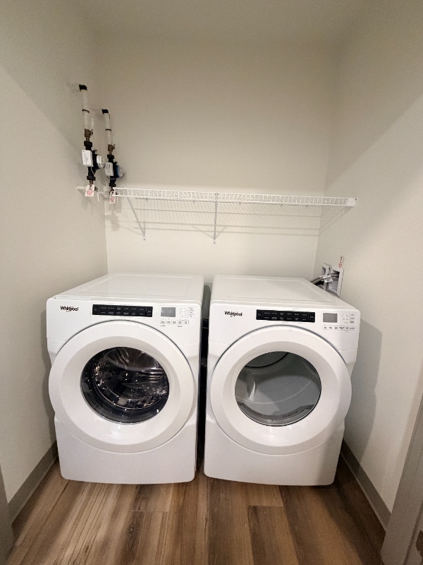 Building Photo - 2950 NE 11th St