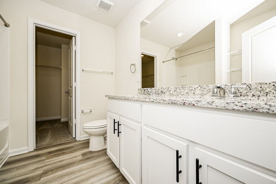 Building Photo - 295 Limestone Cir