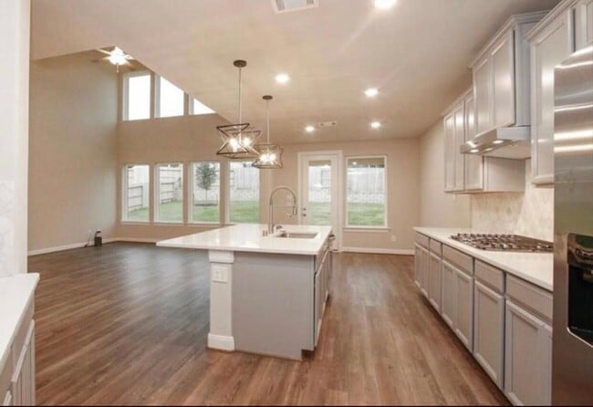 Building Photo - 17685 Martin Crk Ln