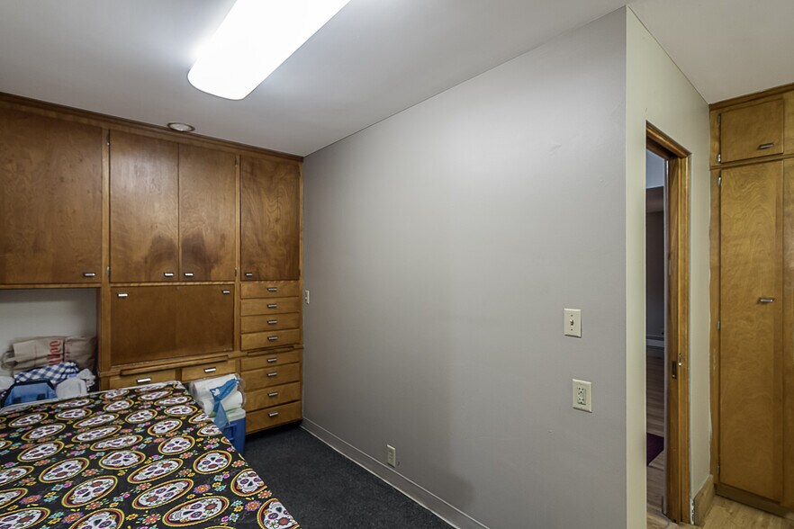 Main level - 312 N 4th St