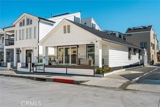 Building Photo - 306 Alvarado Pl