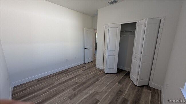 Building Photo - 9298 N Akola Way