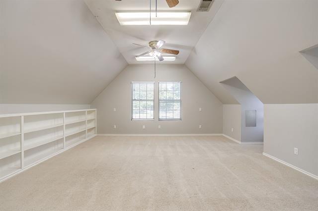 Building Photo - 1633 Trinity View St