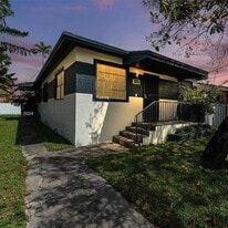 Building Photo - 1735 NW 51st St