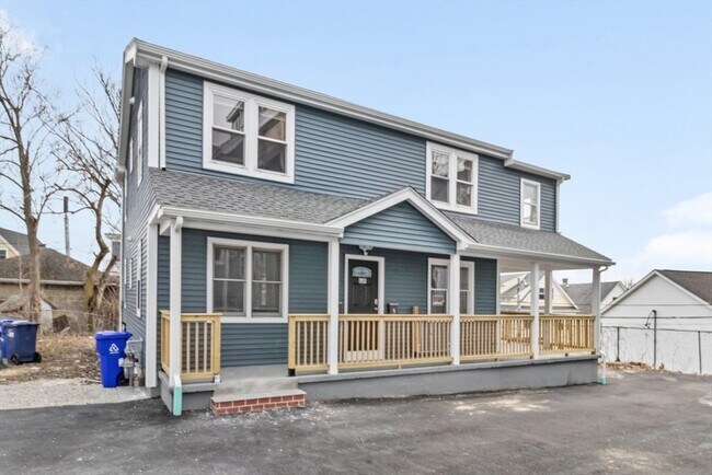 Building Photo - 66R Stanley St