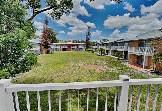 Building Photo - 7309 Daniel Webster Dr