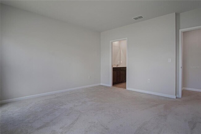 Building Photo - 1173 Lexington Ln