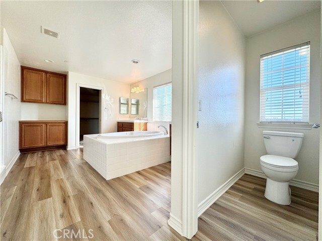 Building Photo - 15621 Pisa Ln