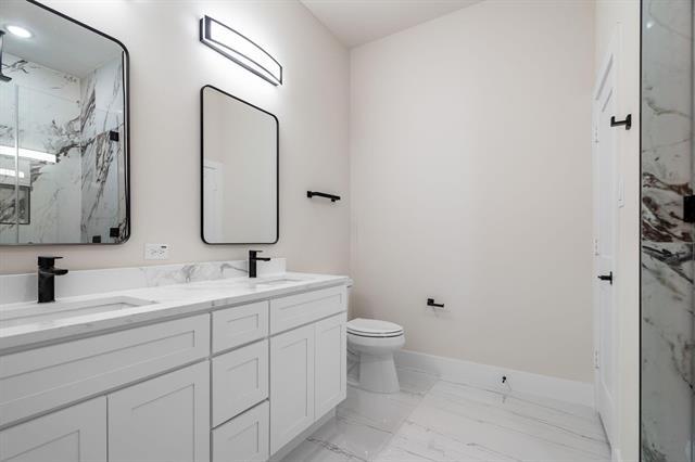 Building Photo - 2340 Alsiddiq Dr