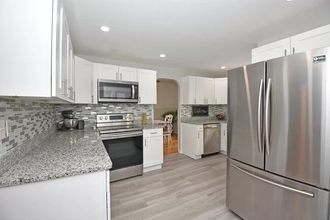 Building Photo - 43 Tampa St